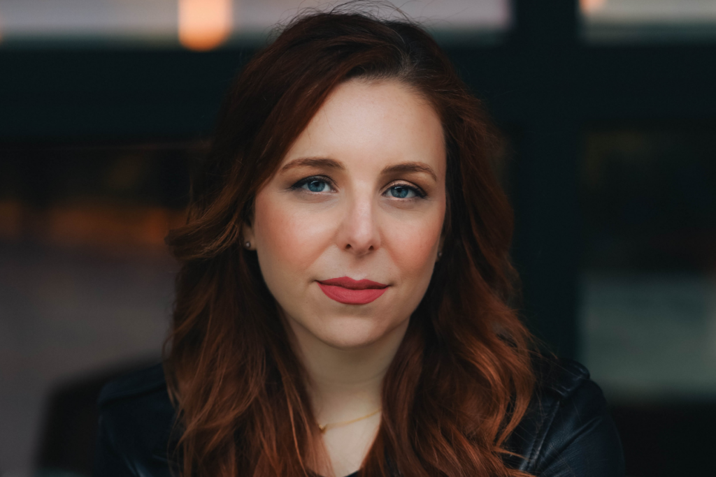 Singer Spotlight: Sara LeMesh